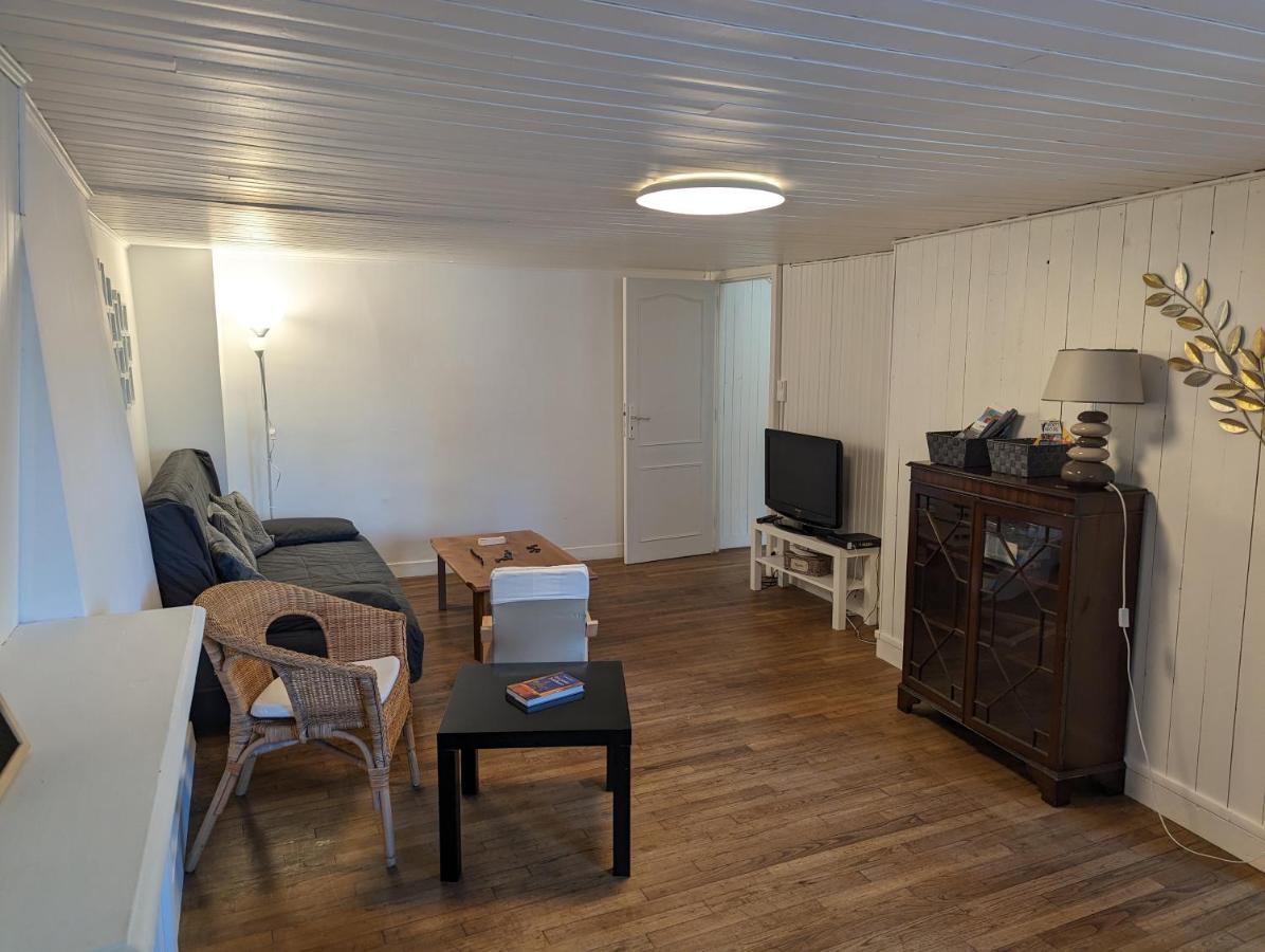 KERDAMEZ DINAN Maison rénovée 6 pers prox centre Esterno foto