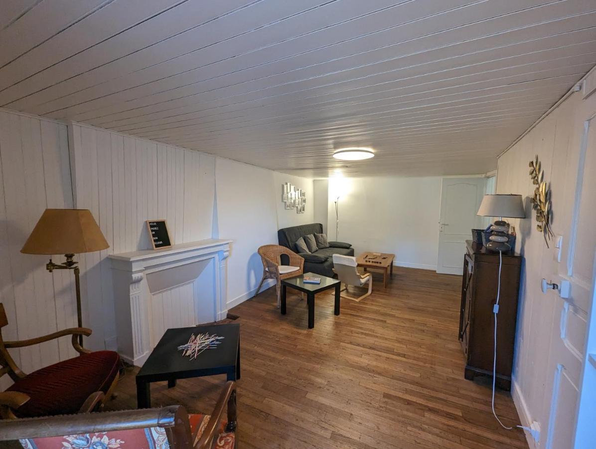 KERDAMEZ DINAN Maison rénovée 6 pers prox centre Esterno foto